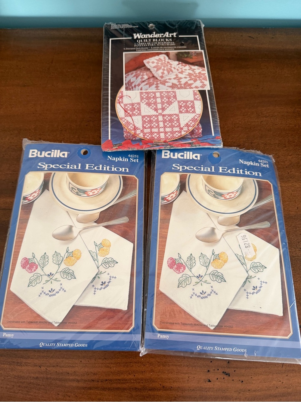 NIP WonderArt Quilt Blocks Stamped Embroidery Quilt Kit & Bucilla Printed Napkin